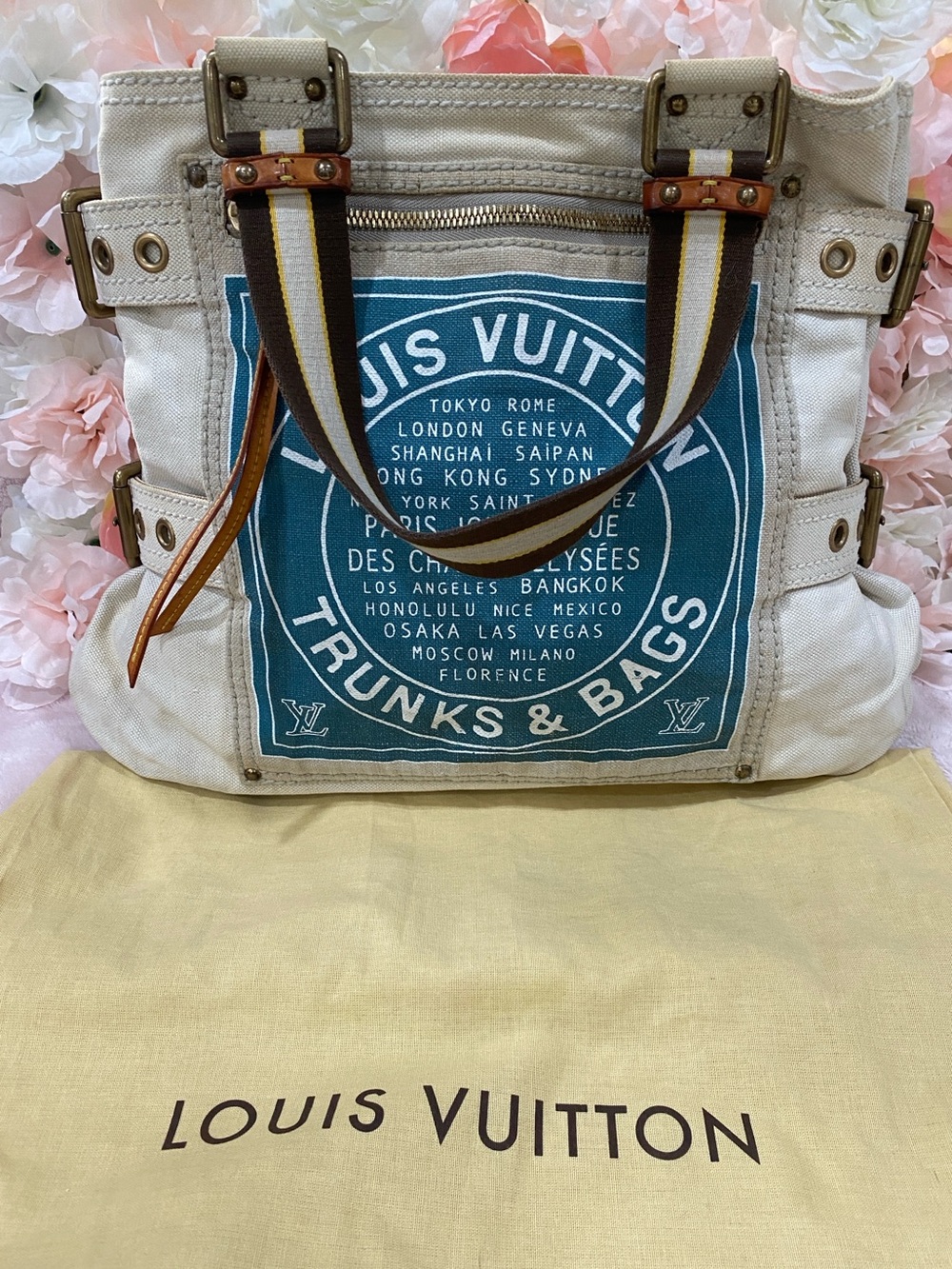 Louis Vuitton Limited Edition Toile Globe Shopper Cabas MM